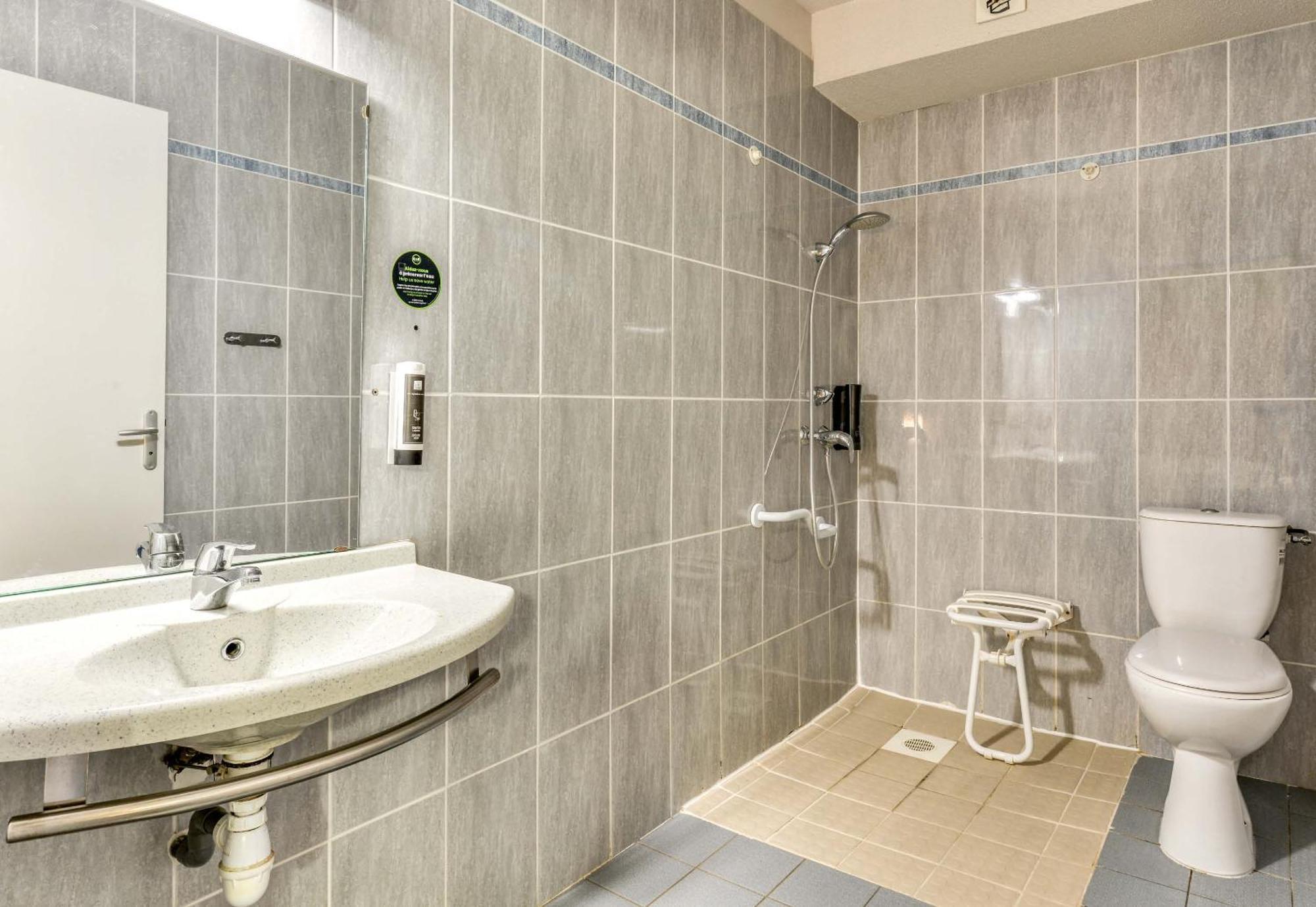 B&B Hotel Pezenas Pézenas