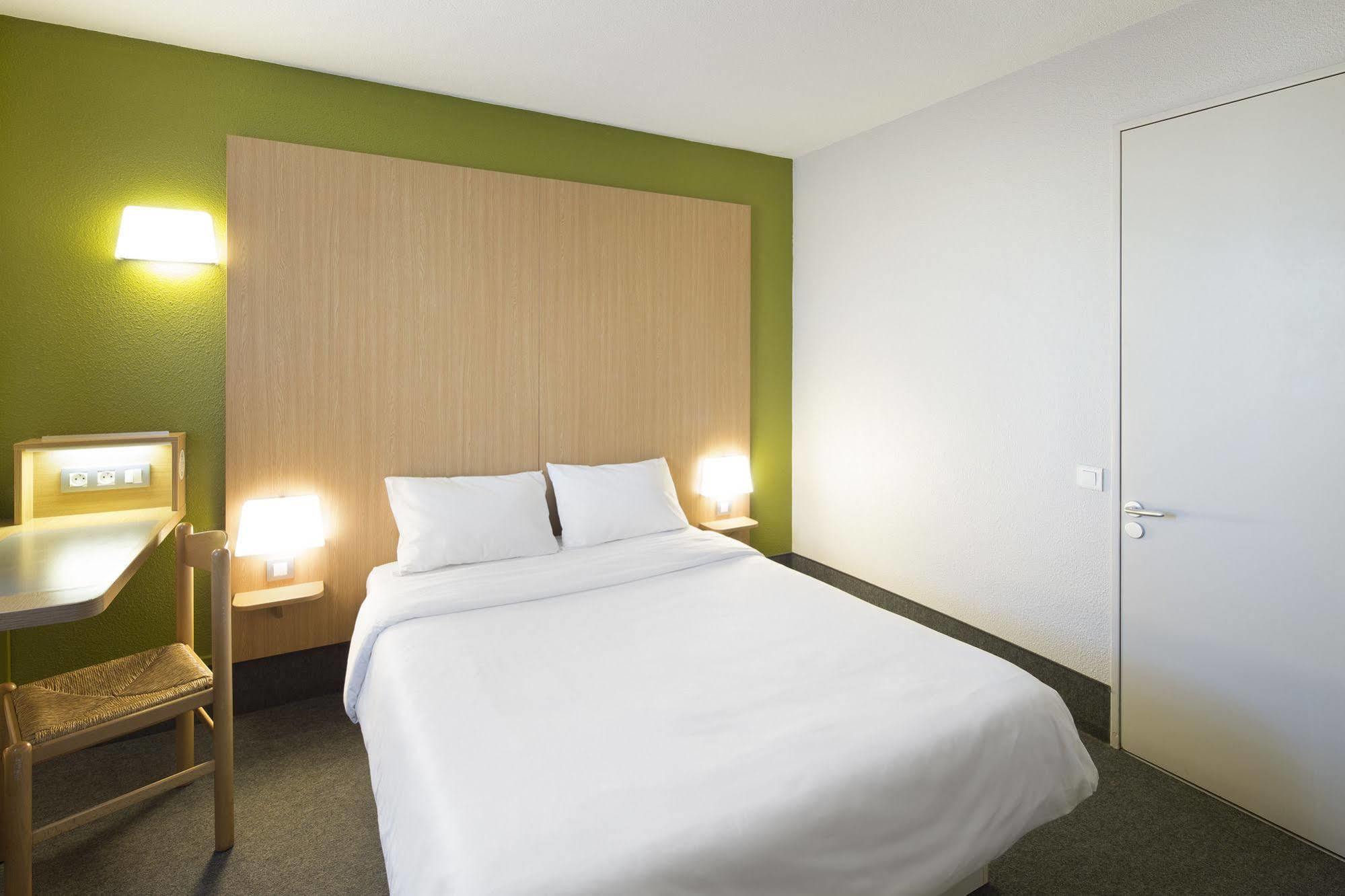 B&B Hotel Pezenas Hotel